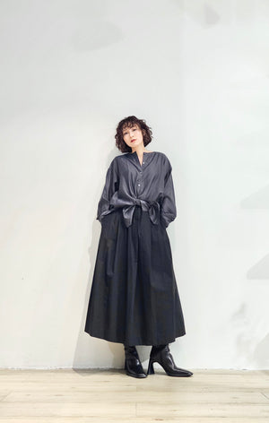 Pleated nylon flare skirt - 2 colours (pre-order)