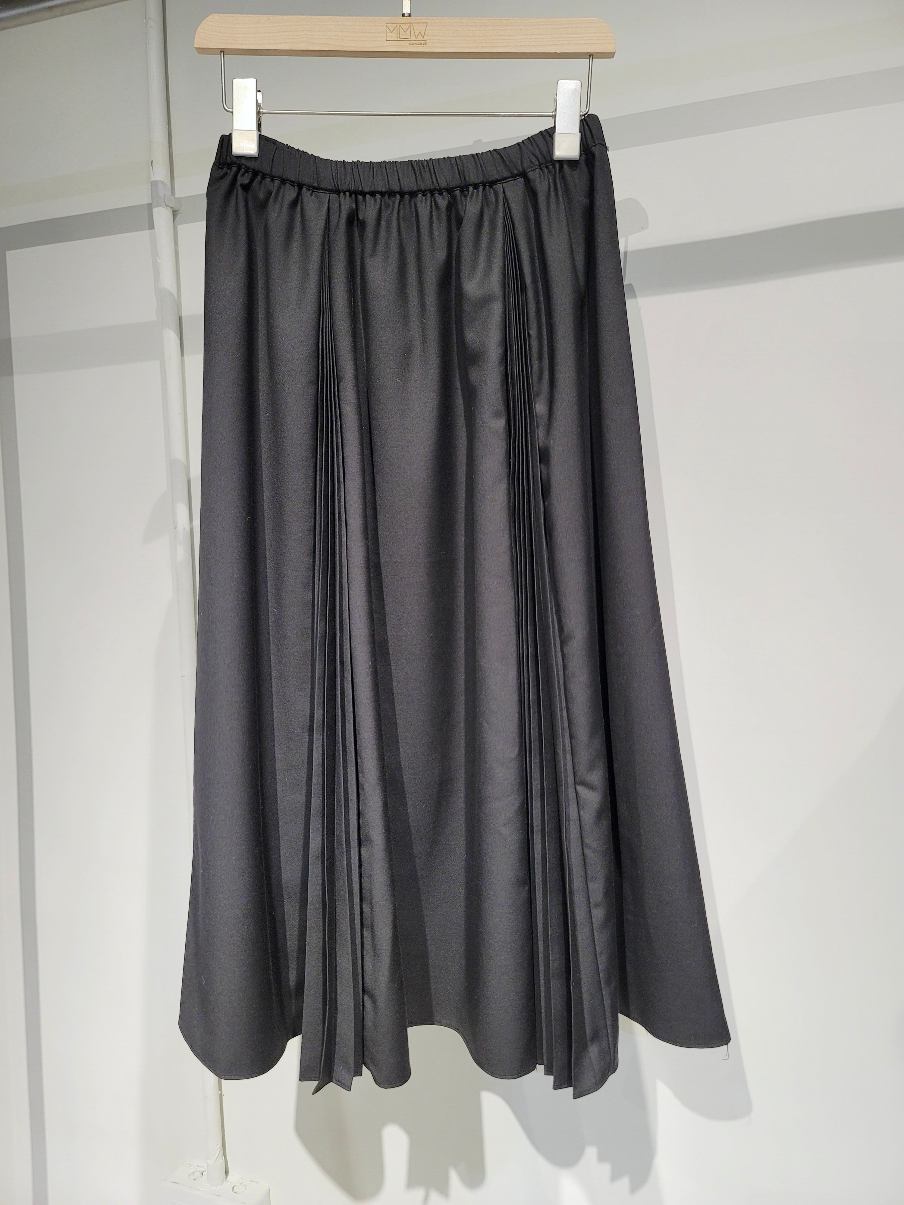 Pleated A-line skirt - 2 colours (pre-order)
