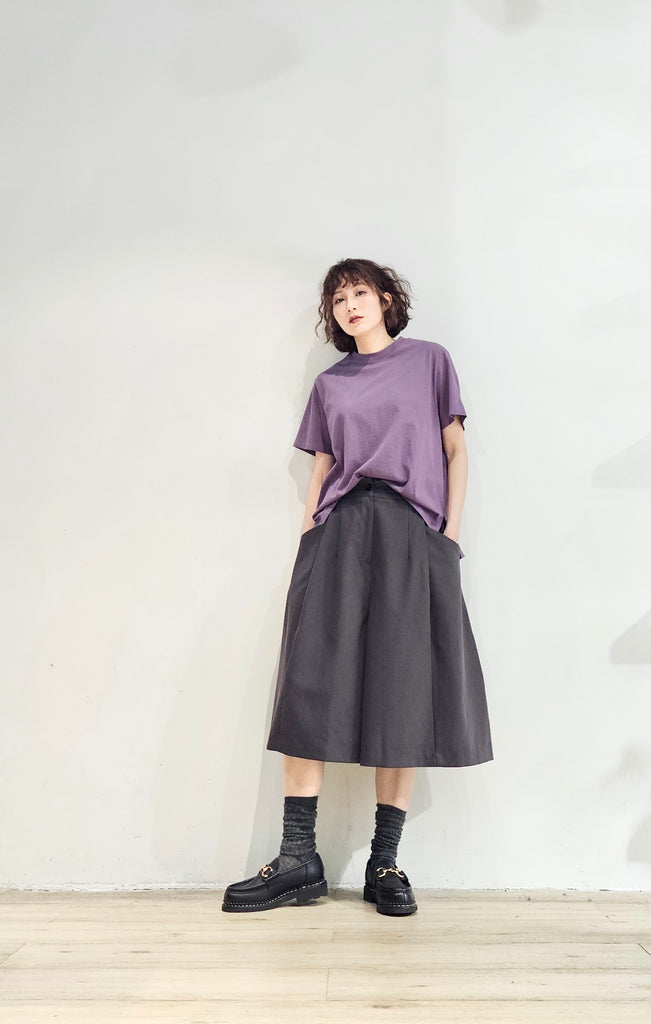 Tailored knee-length shorts - 3 colours (Pre-order)