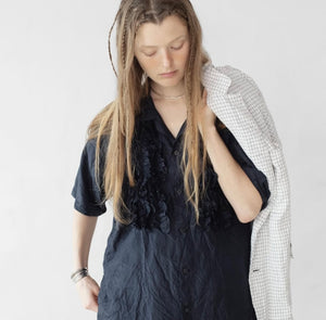 PURE SILK HIGH COUNT TAFTA CLOTH Open Collar Short Sleeve Frill Shirt