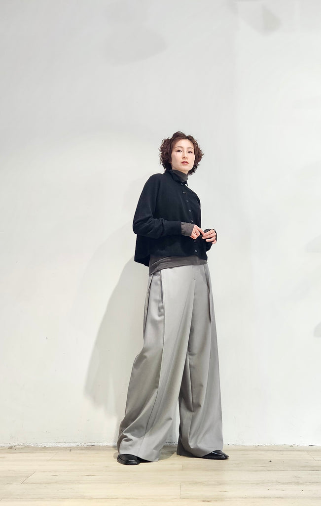 Tailored side pleated pants - 2 colours (Pre-order)