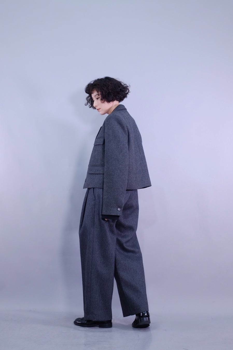 Wool pleated peg pants - 2 colours