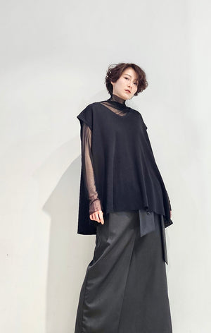 Back button-up long knitted sleeveless top - 2 colours (pre-order)