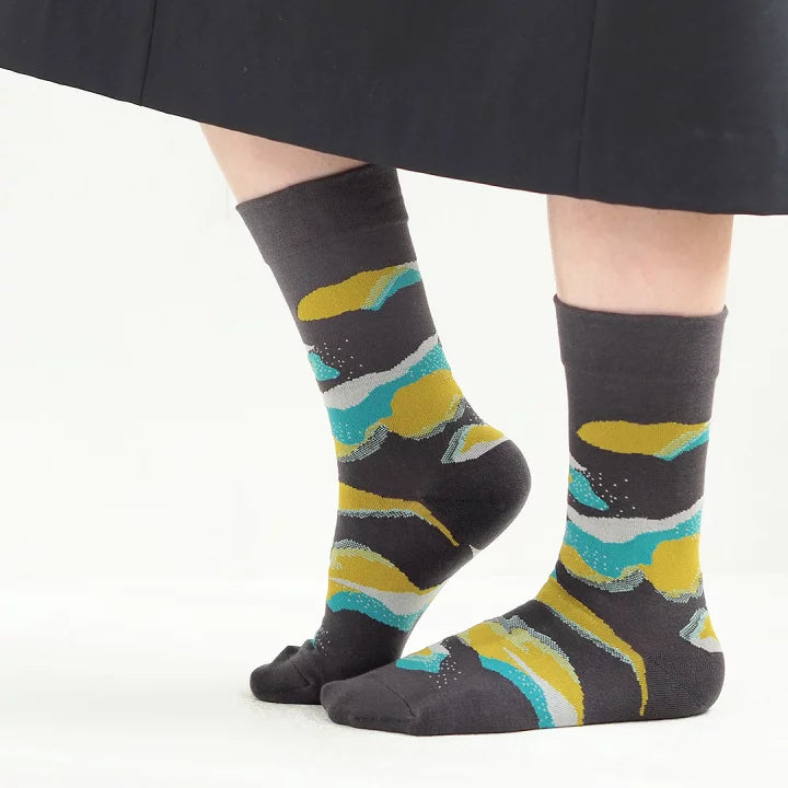【andè 】KUMO Charcoal Gray High guage crew socks