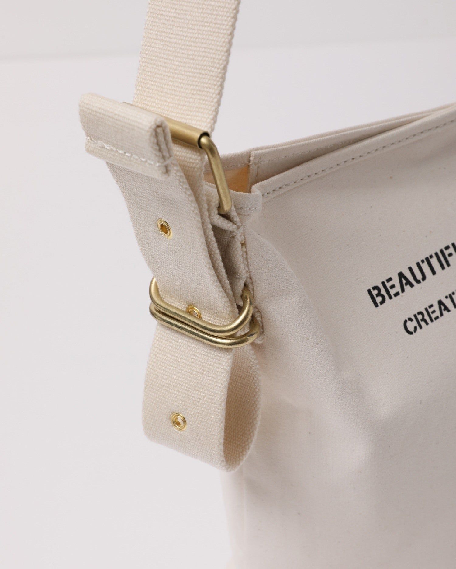 BEAUTIFUL PEOPLE- Army tent cloth shoulder bag (3 colours)