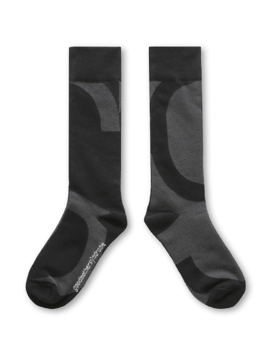 S-Curve Pattern&Invert Color Play, Black/Grey