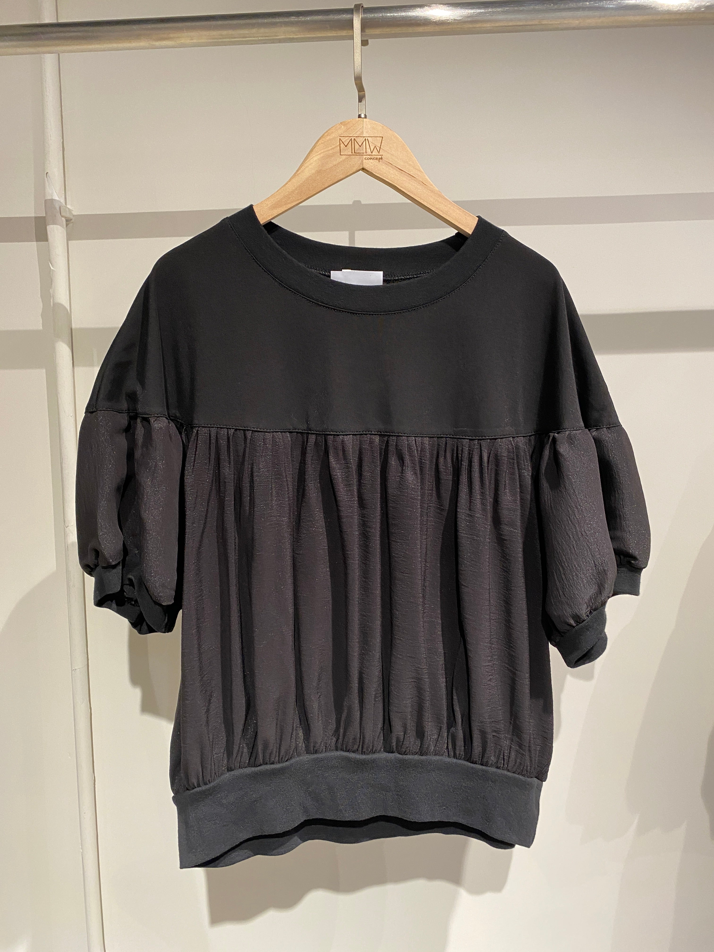 Mixed textures puff tee -3 colours