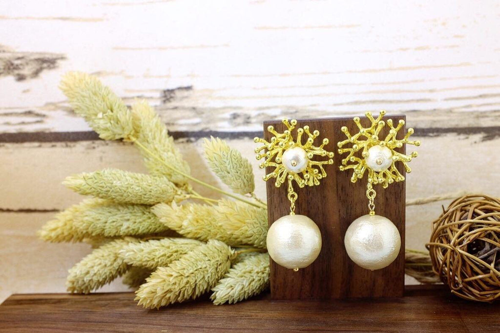 <The Pearl> Coral earrings - MMW Concept