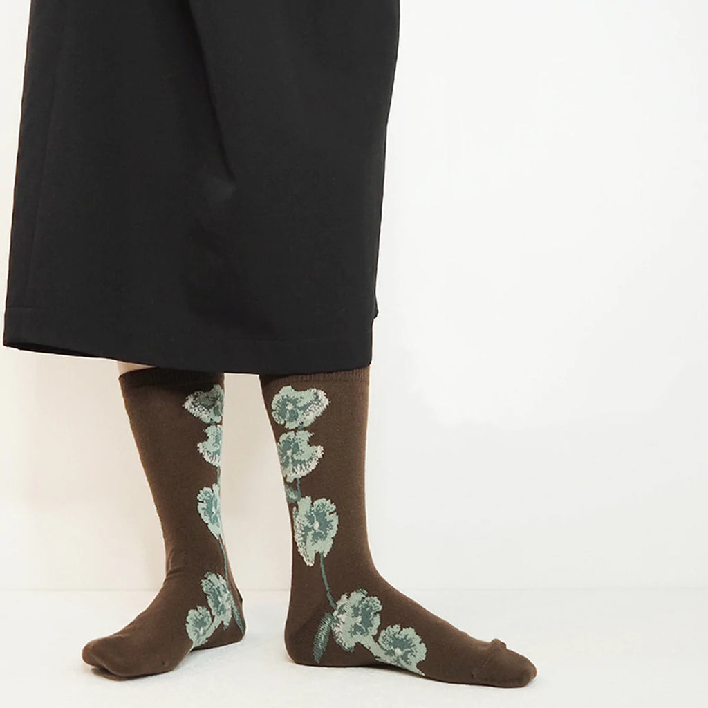 【andè 】VIOLA Brown middle gauge socks