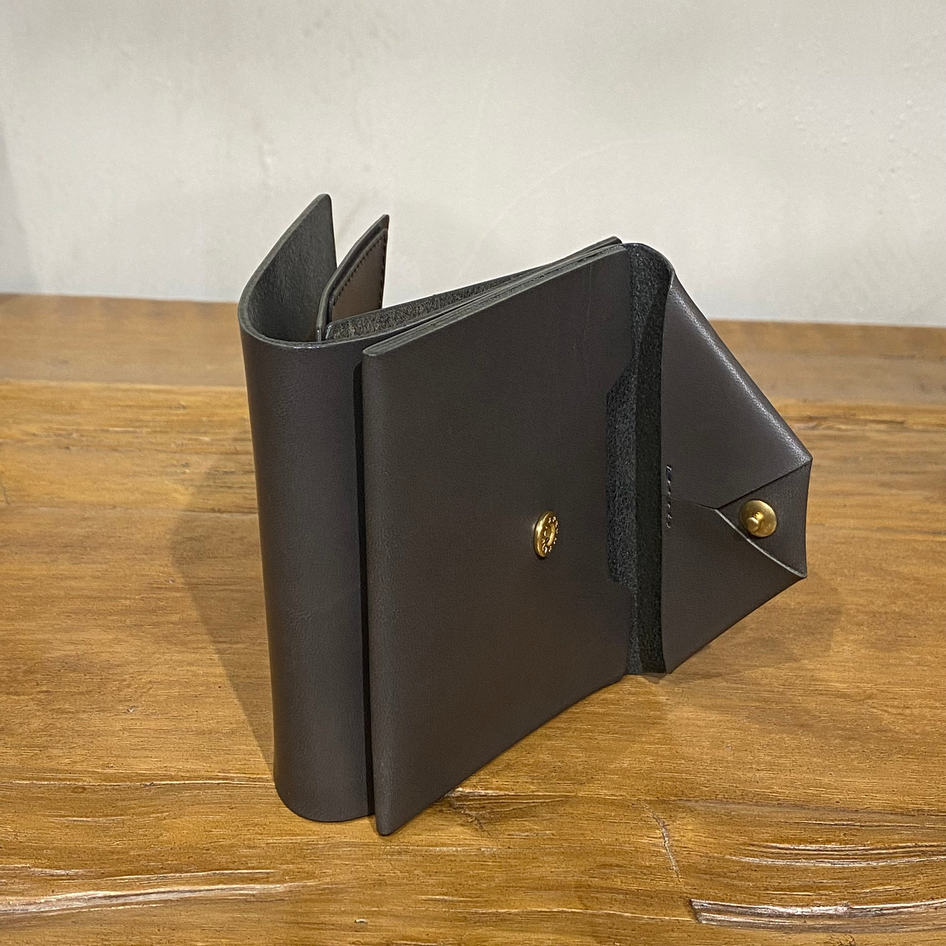 Envelope bi-fold wallet - 3 colours