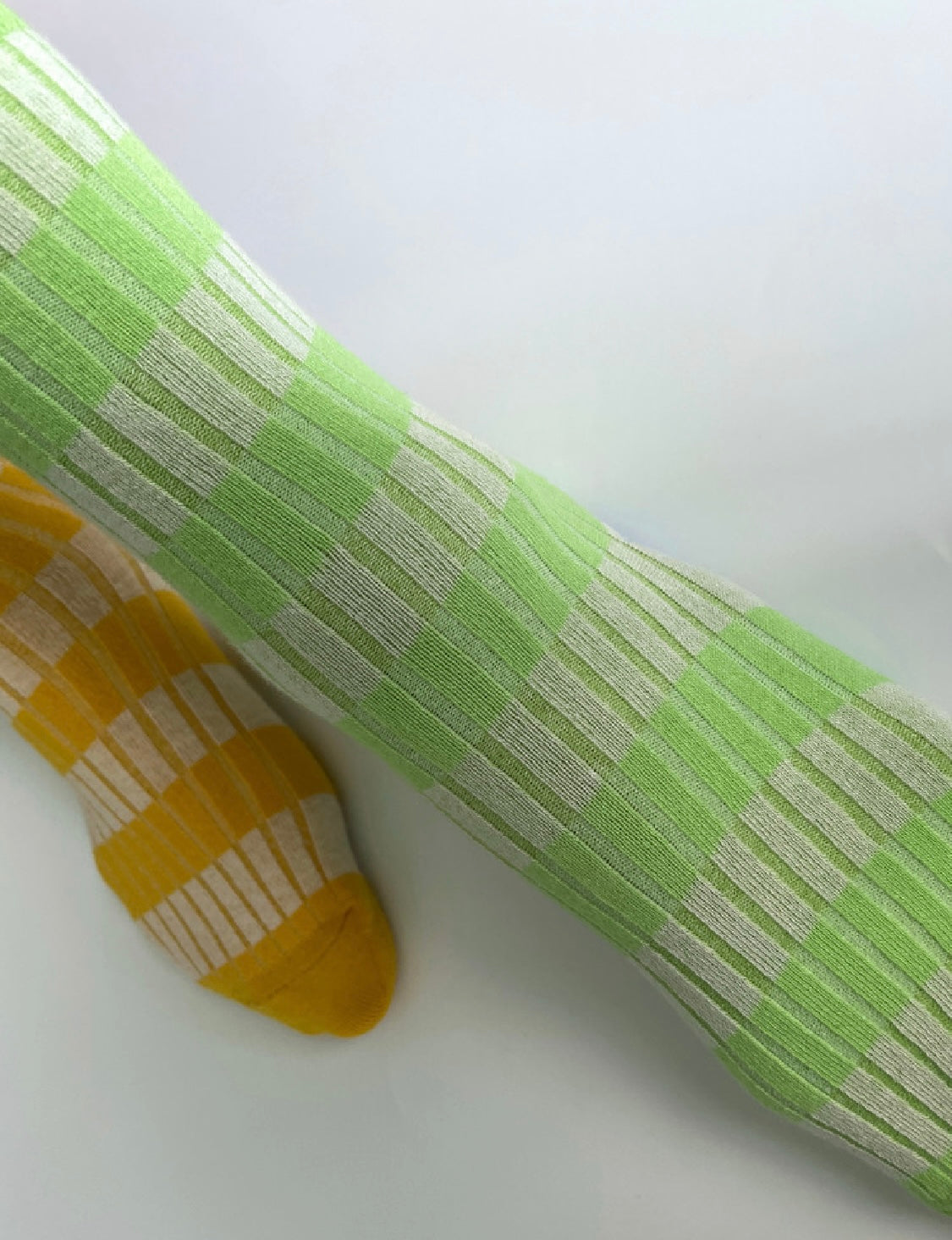 Cross coloured two-tone ribbed stripe ,  Sap Green